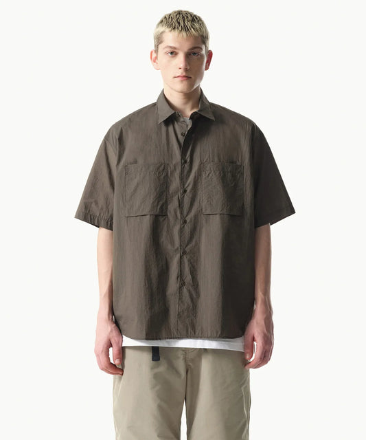 [City Leisure] Lightweight Nylon Oversized Short Sleeve Shirt [OLIVE GREEN]